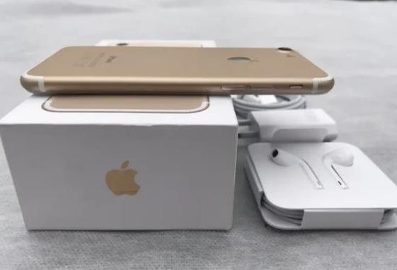 Iphone 7 32 GB Gold Neverlock Новый