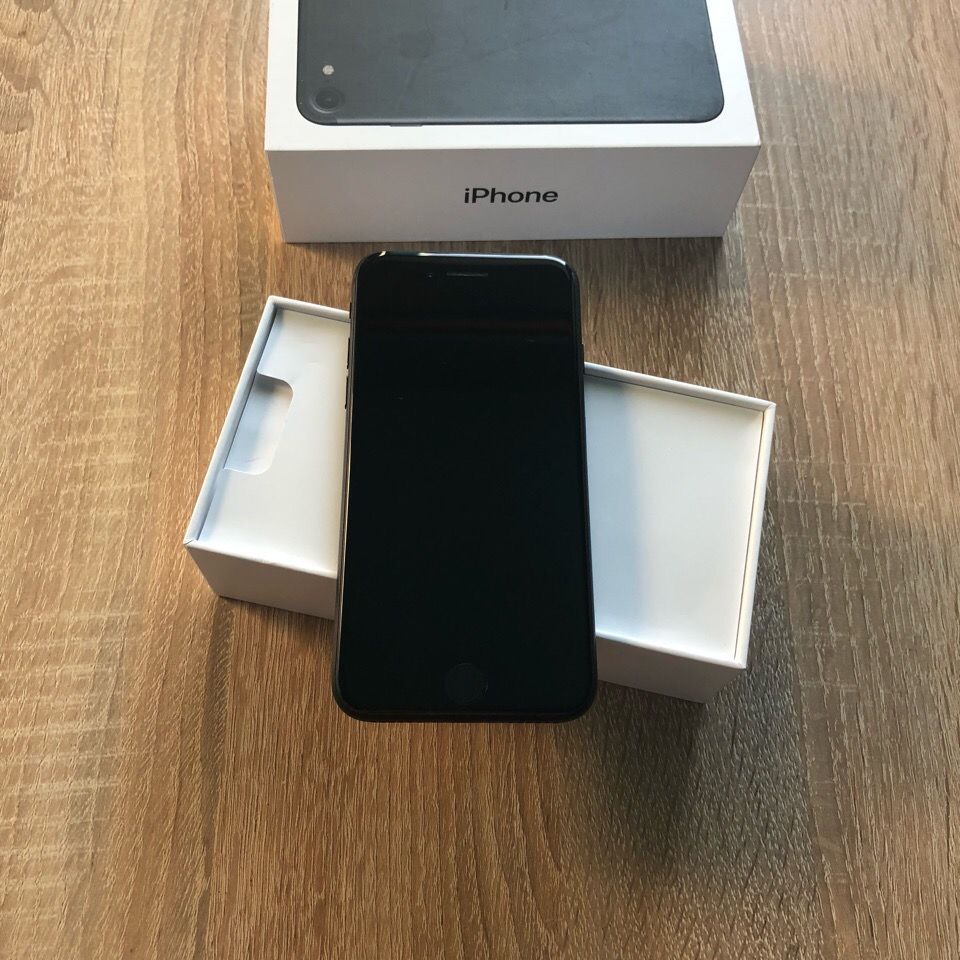 iPhone 7 32GB Black Matte Neverlock 