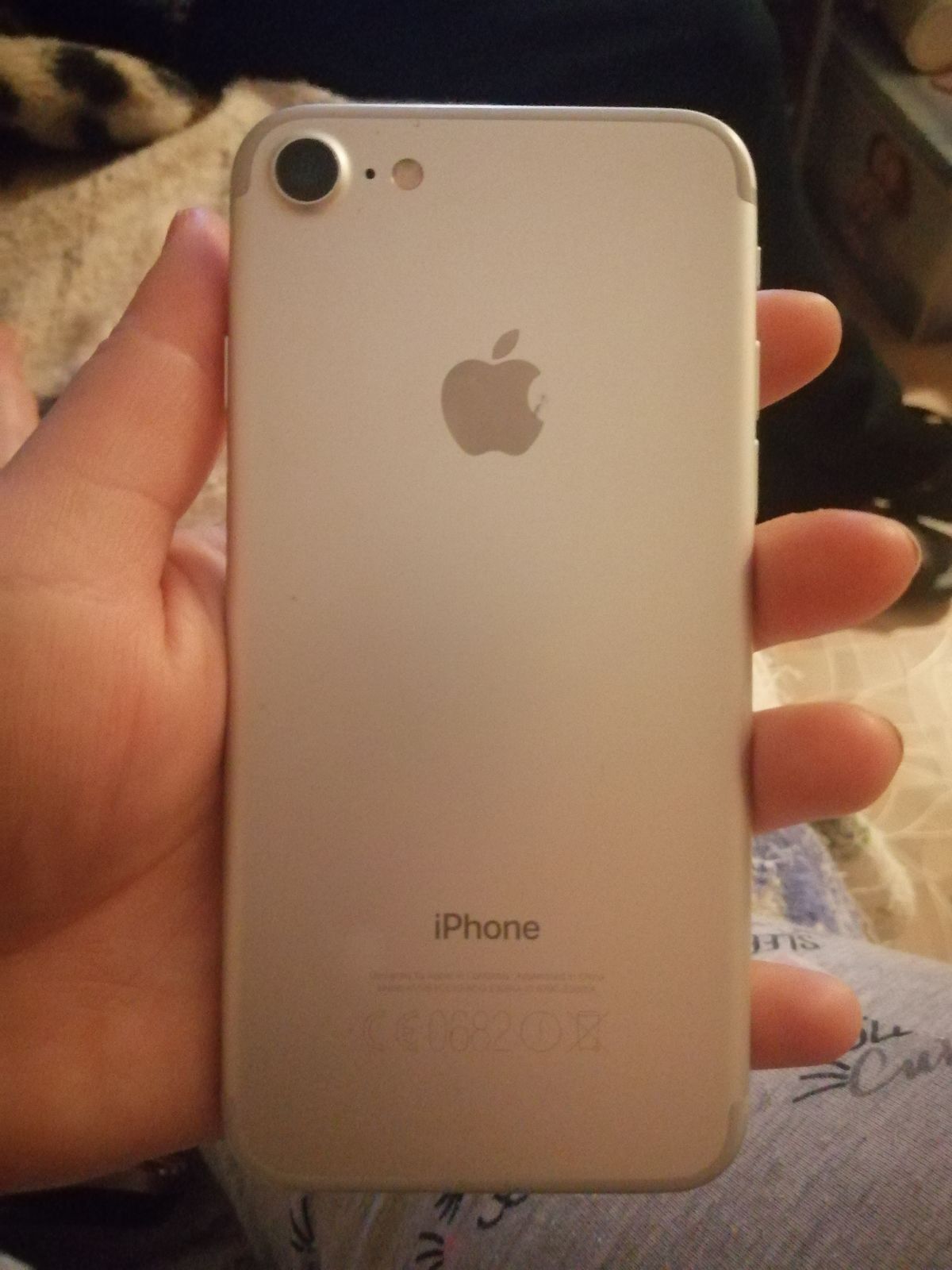Iphone 7 срочно продам
