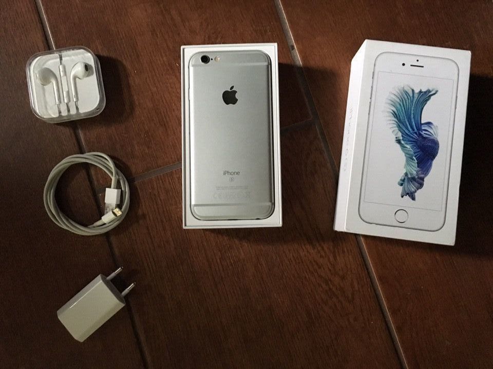 iPhone 6S Silver 32GB Neverlock Як новий!