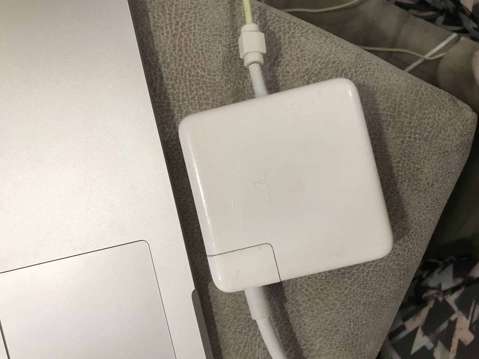 MacBook Pro 15'' (MJLQ2) 2015 i7/16/256 SSD