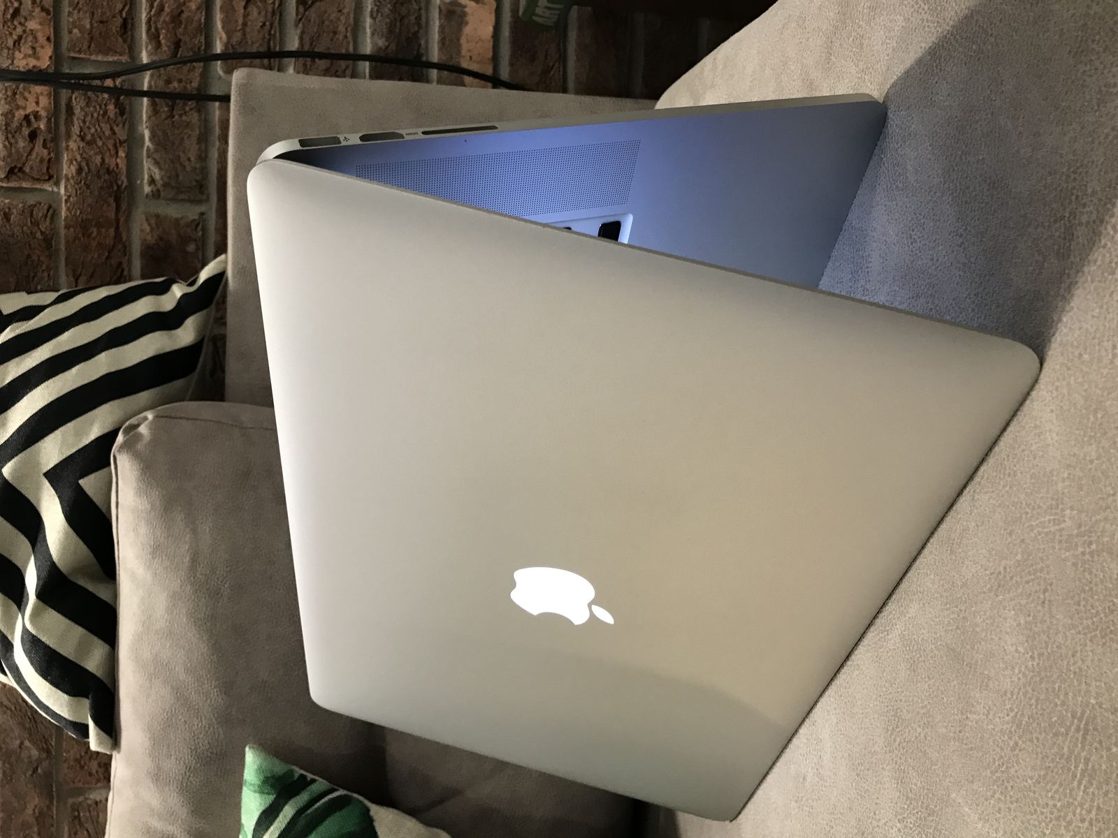 MacBook Pro 15'' (MJLQ2) 2015 i7/16/256 SSD