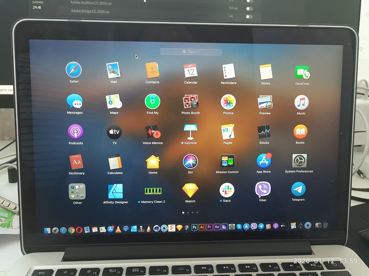 MacBook Pro 2015 13 дюймов 8Gb 128 Gb SSD (модель MF 839)