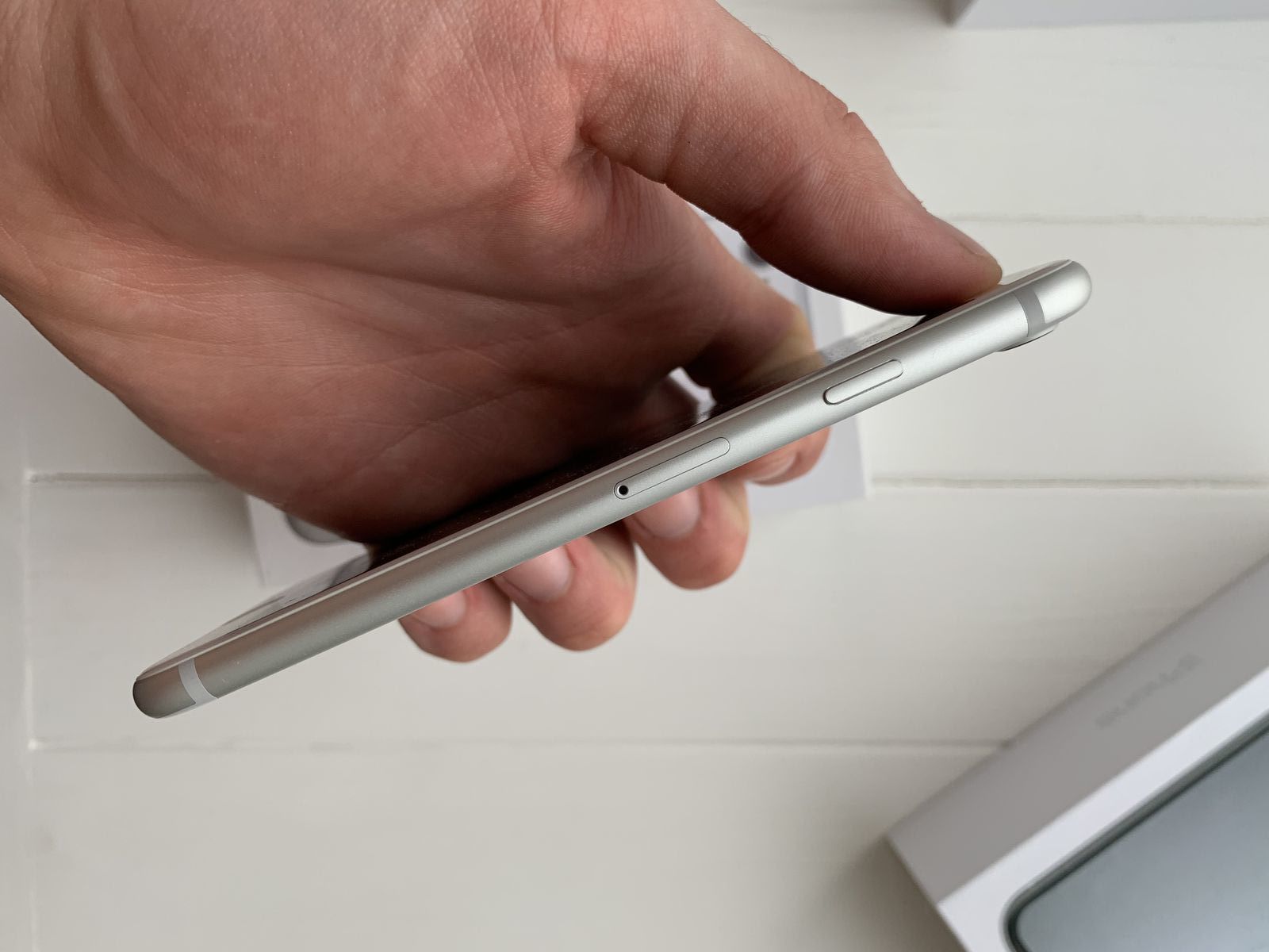 iPhone 7 128(GB) Silver Neverlok