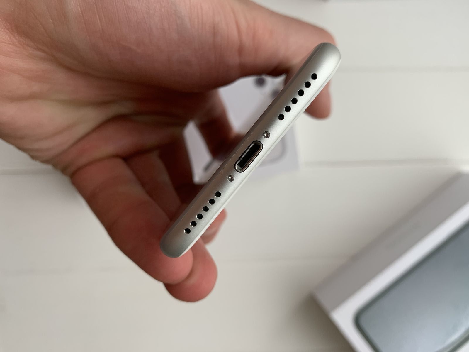 iPhone 7 128(GB) Silver Neverlok