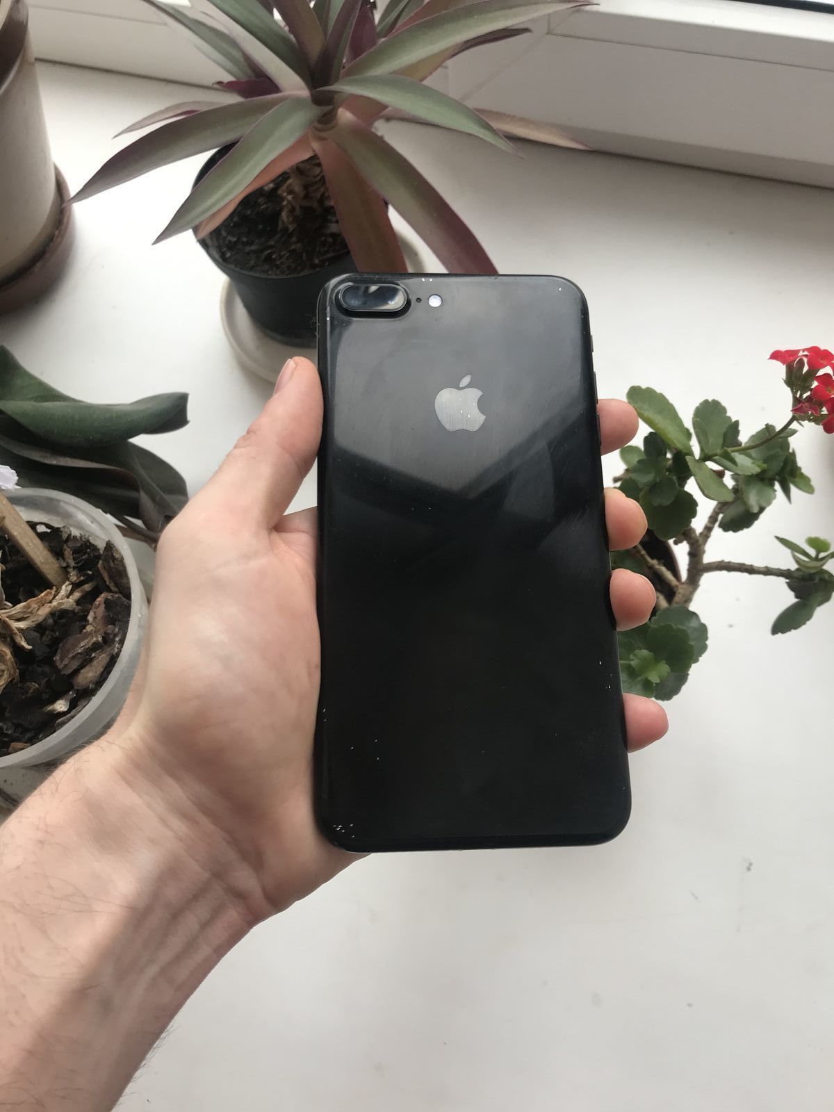 iPhone 7+ 256gb jet black 