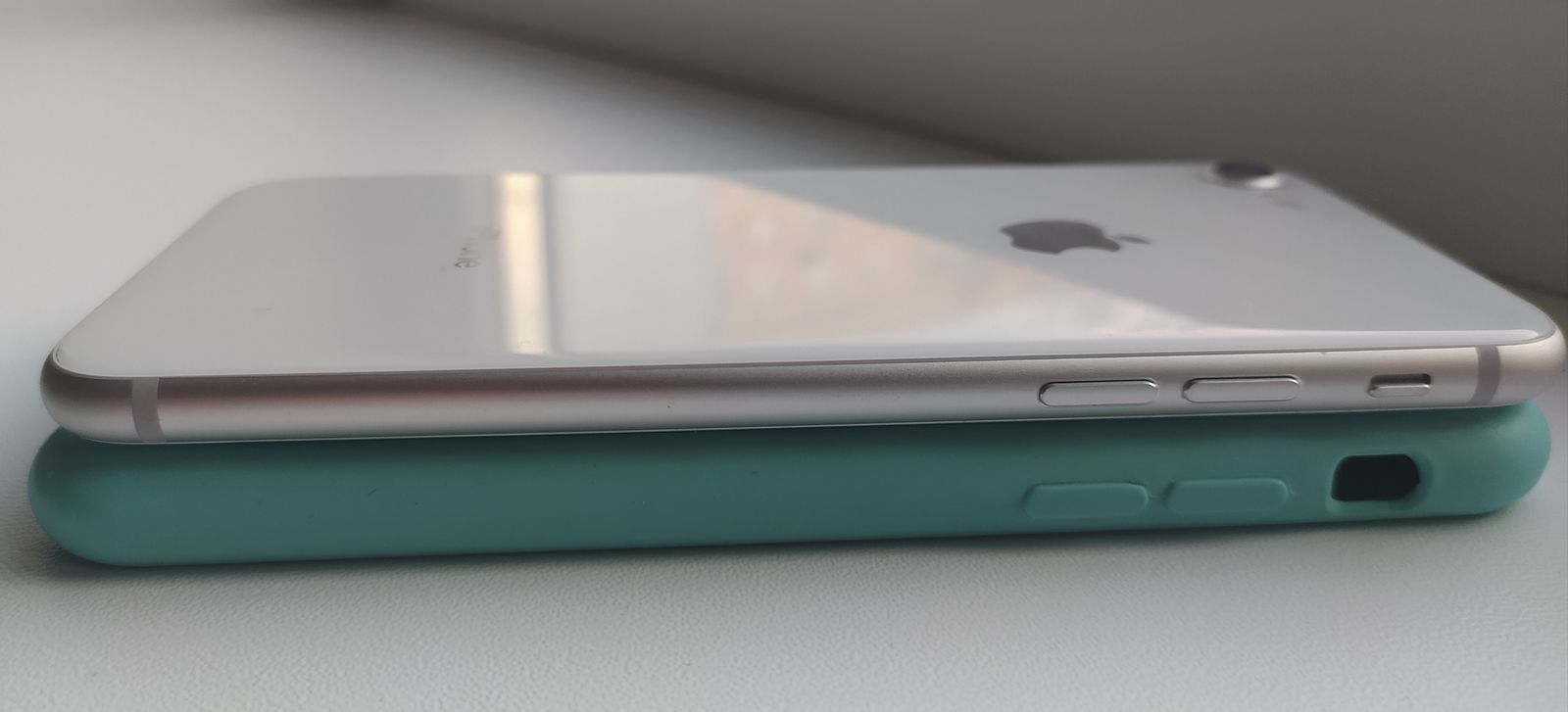 IPhone 8 64