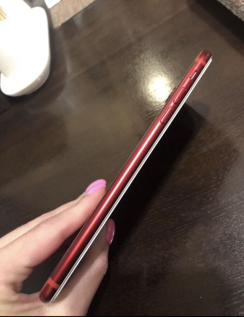 iPhone 7+ Red