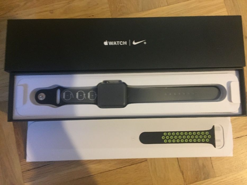 Apple Watch Nike+ 42mm Series 2