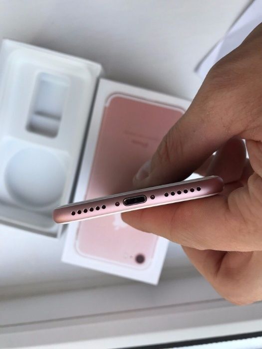 Apple iPhone 7 128Gb Rose Gold