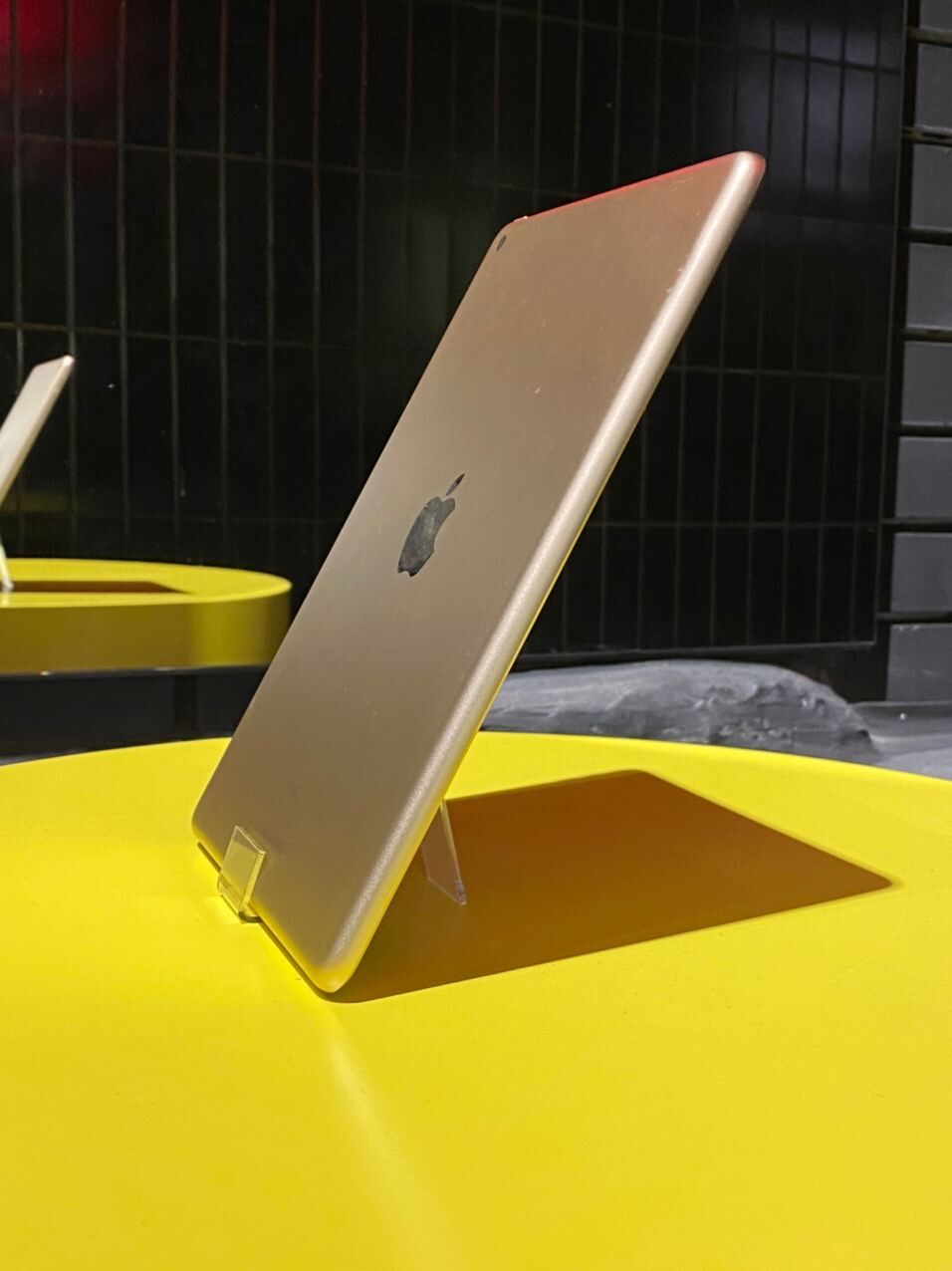 Планшет Apple iPad 9,7