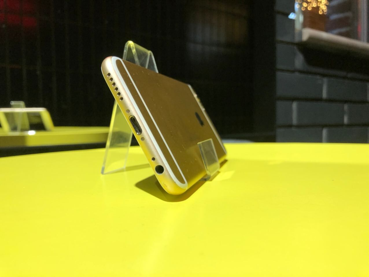 Apple iPhone 6s 16Gb Gold 100% Ємність акумулятора / Гарантія