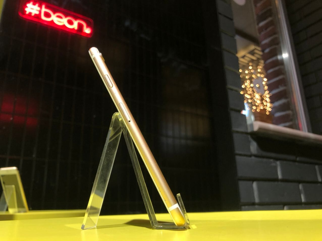 Apple iPhone 6s 16Gb Gold 100% Ємність акумулятора / Гарантія