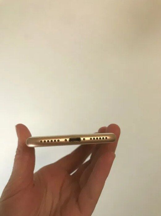 iPhone 8 64GB Gold