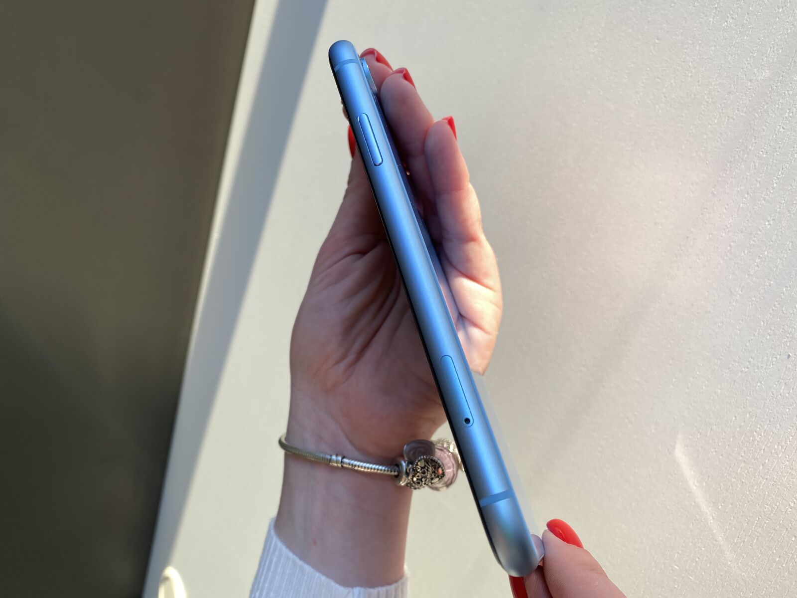 iPhone XR Blue 128 GB (2 Sim Cards)