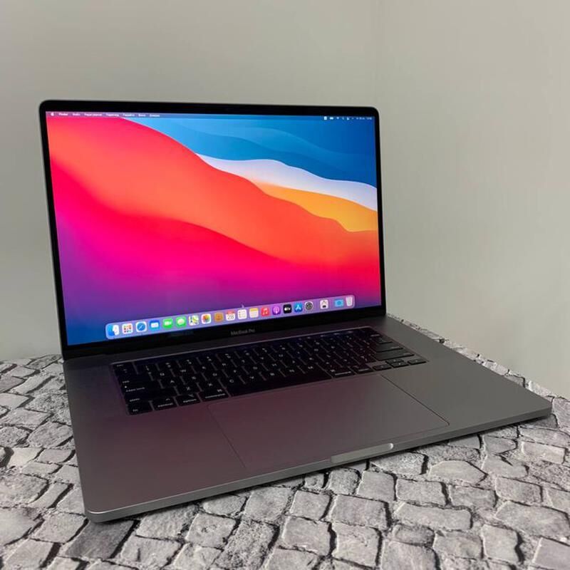 MakBook Pro 16 дюймов 2019 года 512 GB